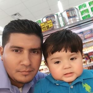 Meet your Posher, Carlos